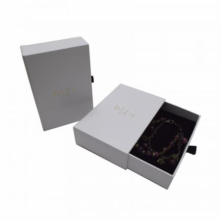 bracelet gift box